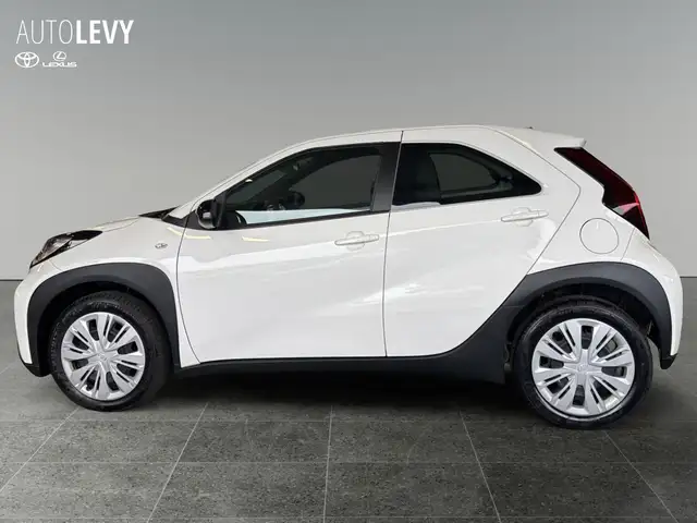 Toyota Aygo X view 3