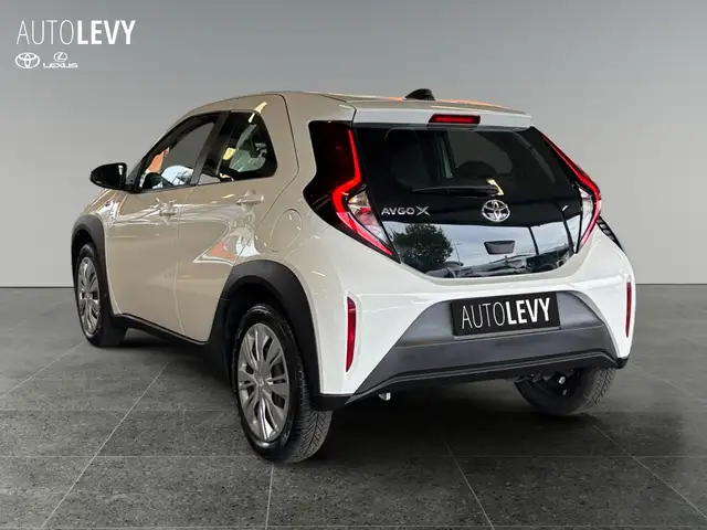 Toyota Aygo X view 4