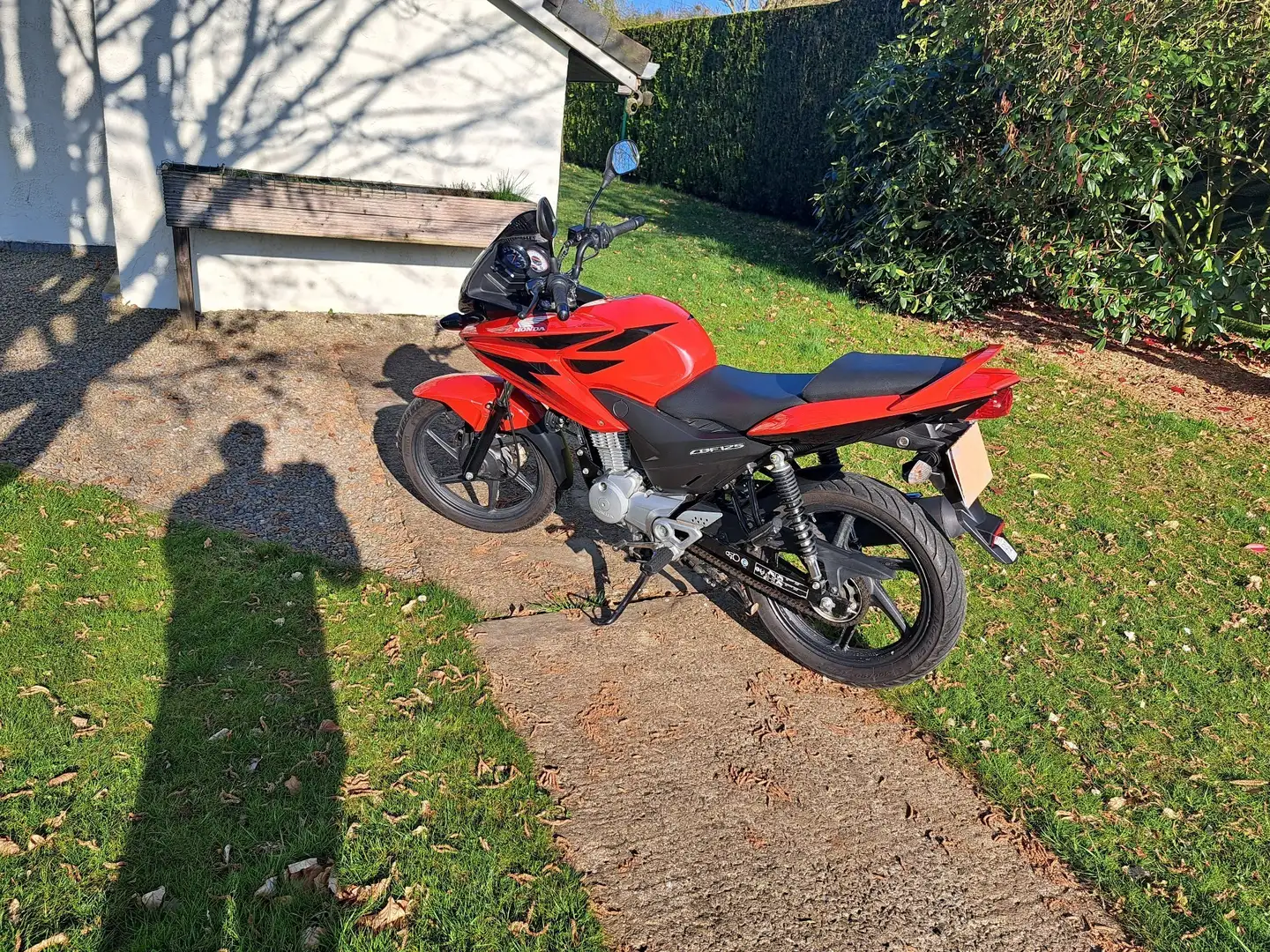 Honda CBF 125 Red - 1