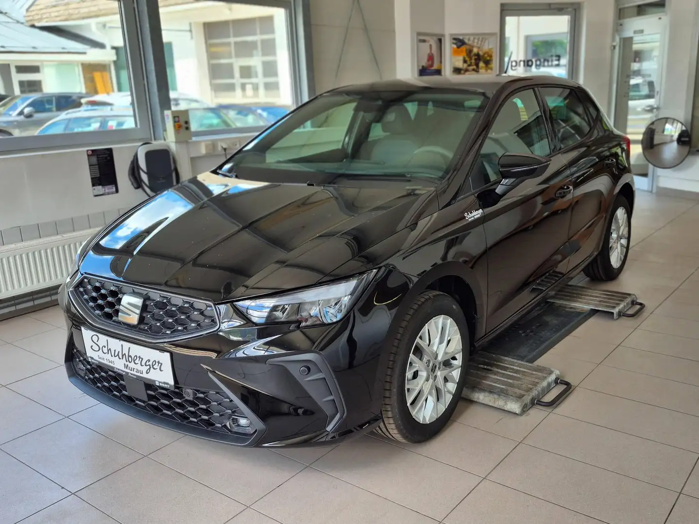SEAT Ibiza 1.0 TSI 70 kW Style Schwarz - 1