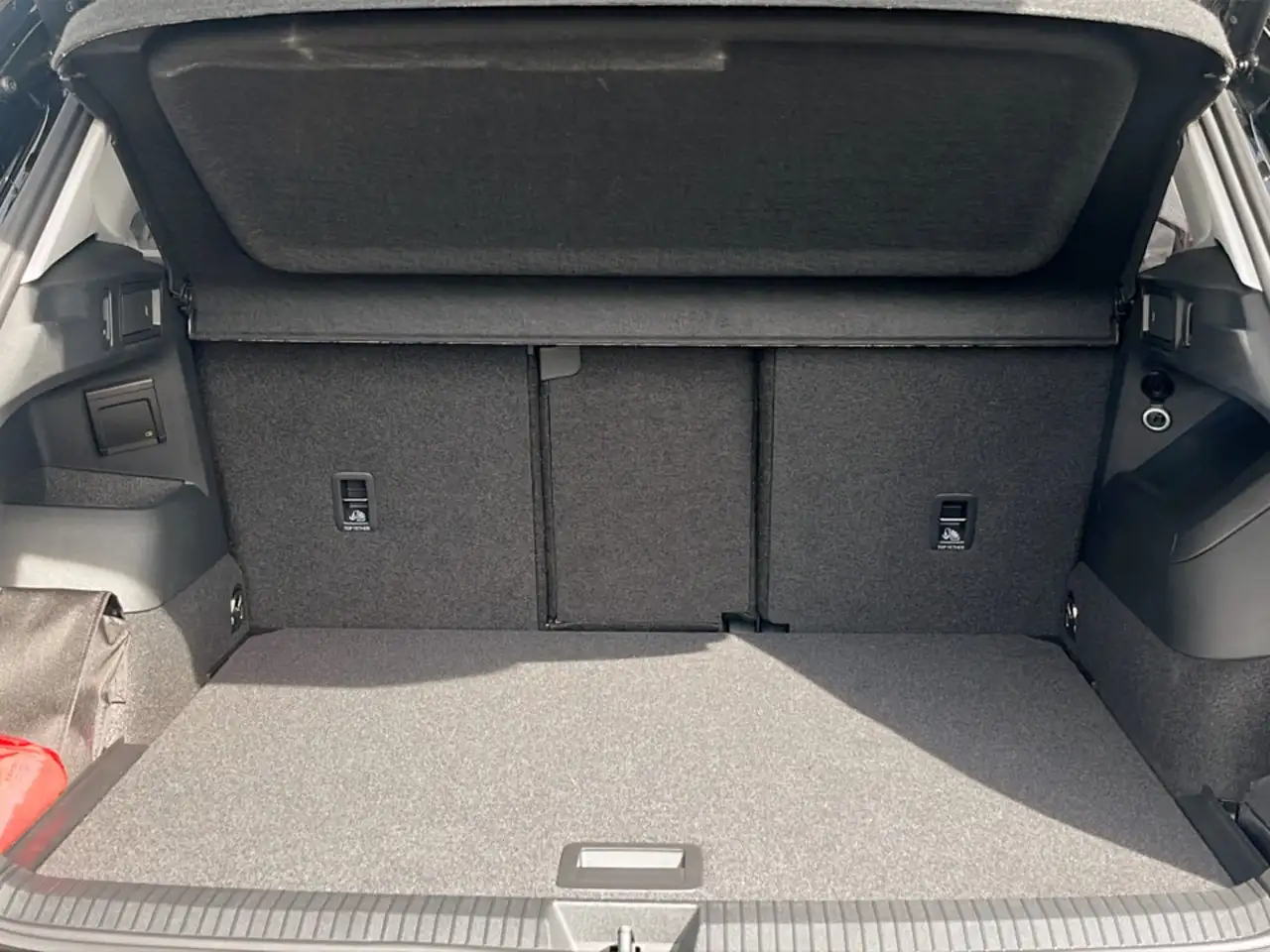 Volkswagen Tiguan Friends eTSI DSG, миниатюра 13