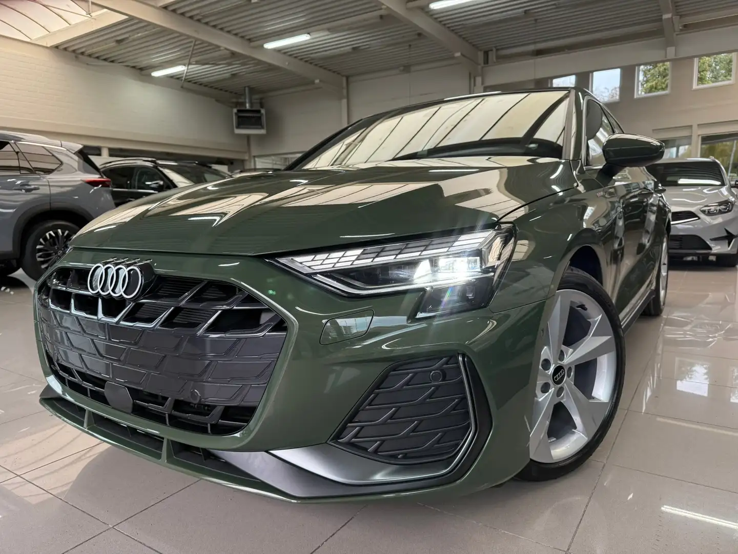 Audi A3 Sportback 35 TFSI S-LINE + PANO/SONOS/MATRIX/ALU18 Vert - 1