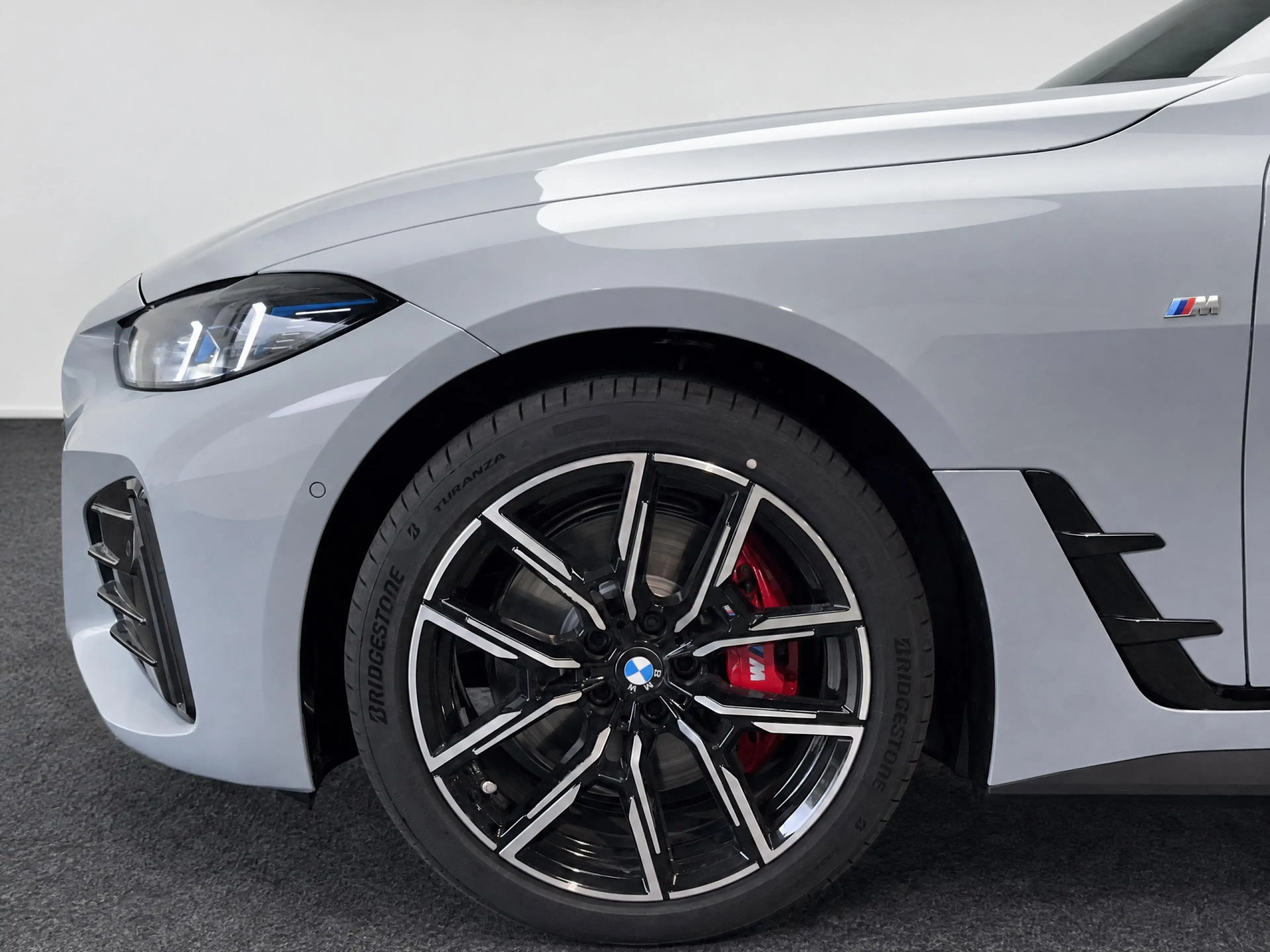 BMW i4 eDrive40 M Sport / Achteruitrijcamera / Active Cru — photo 5