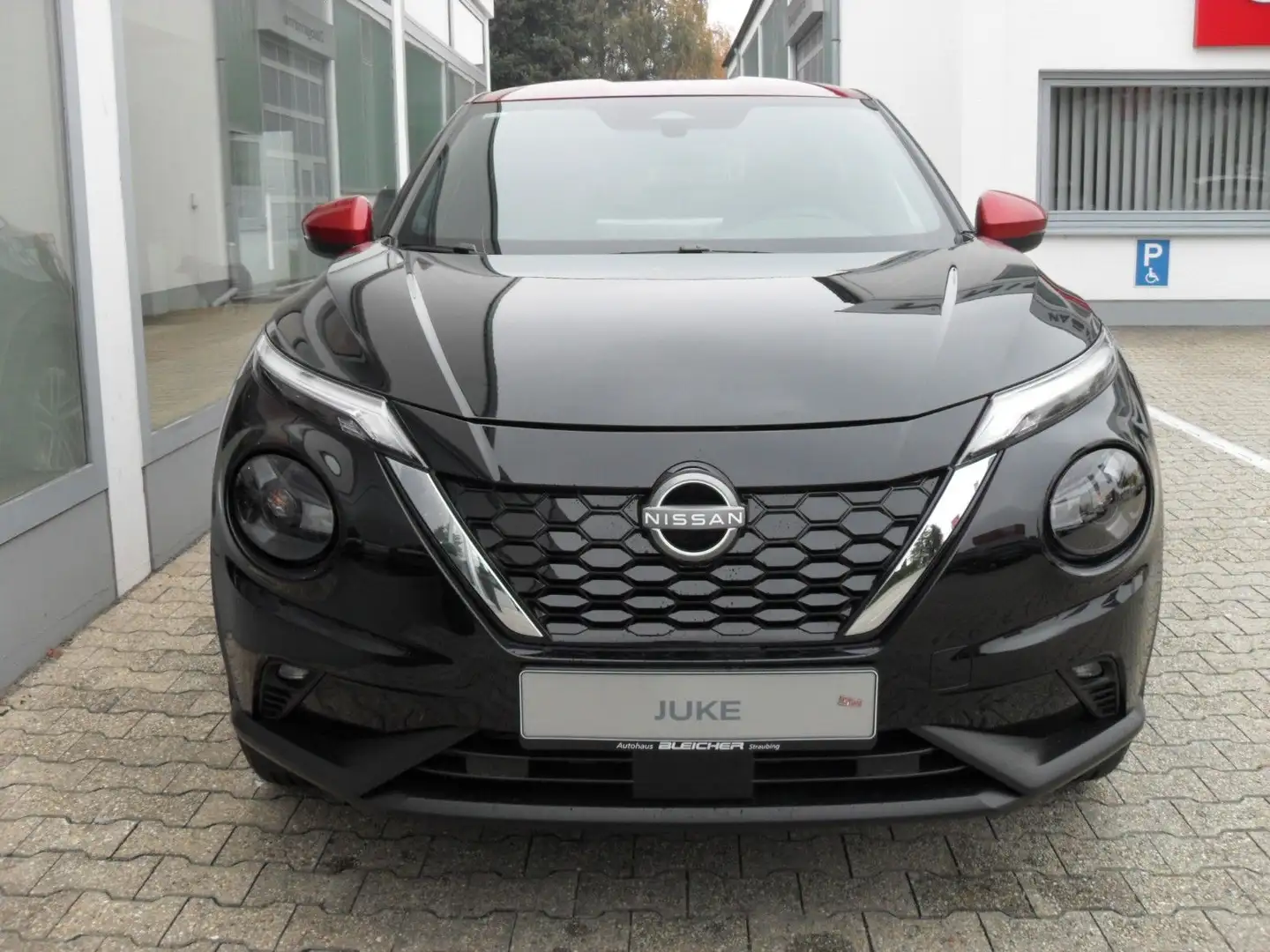Nissan Juke 1.6 Hybrid  N-Connecta Schwarz - 2