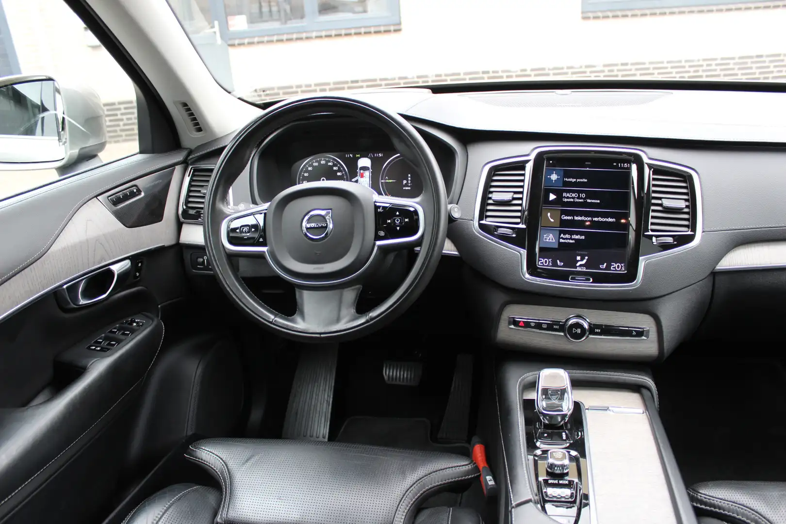 Volvo XC90 2.0 T8 RECHARGE Inscription Luchtvering | 360 | Ha Grijs - 2