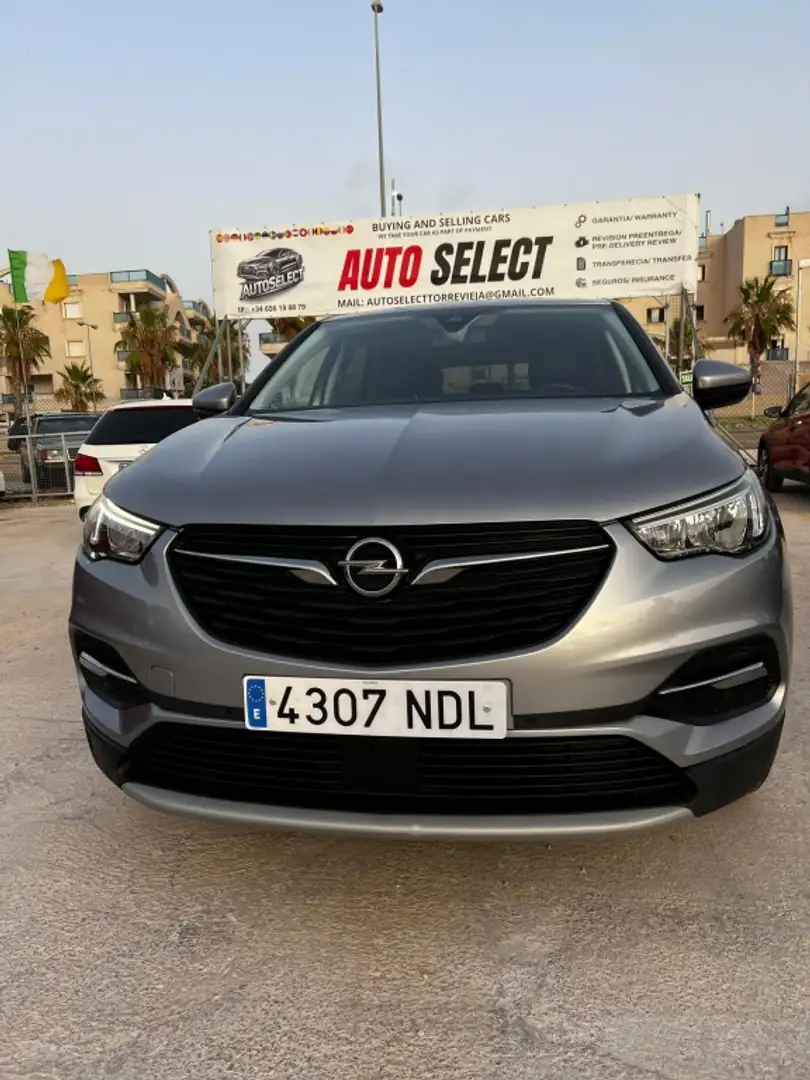 Opel Grandland X 1.5CDTi S&S 2020 130 Grau - 2