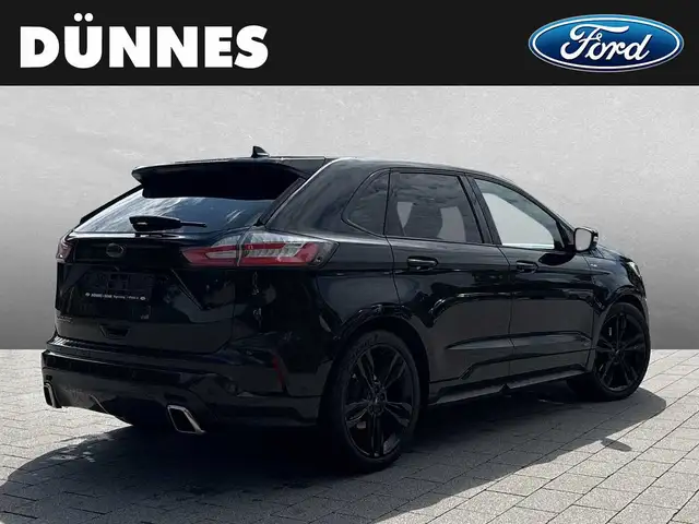 Ford Edge view 2