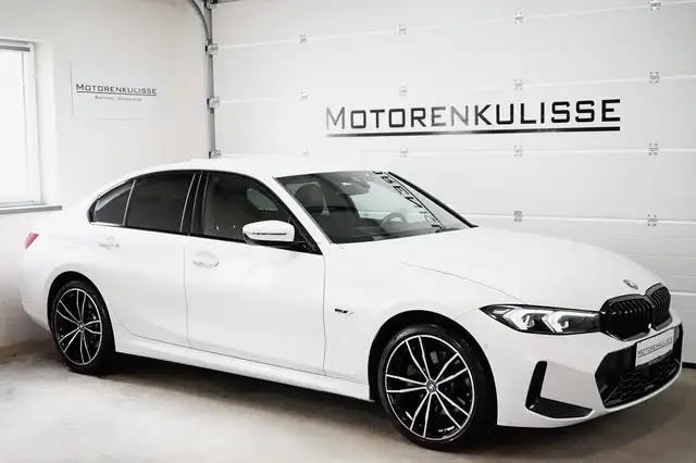 BMW 330 e xDrive M Sport Aut. - LC+ - Widescreen - Memory