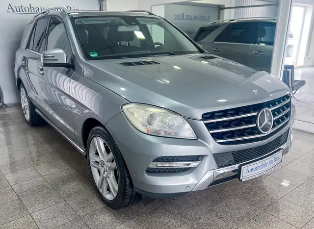 Mercedes-Benz ML 250 CDI Navi Kamera Leder On&Offroad-Paket !