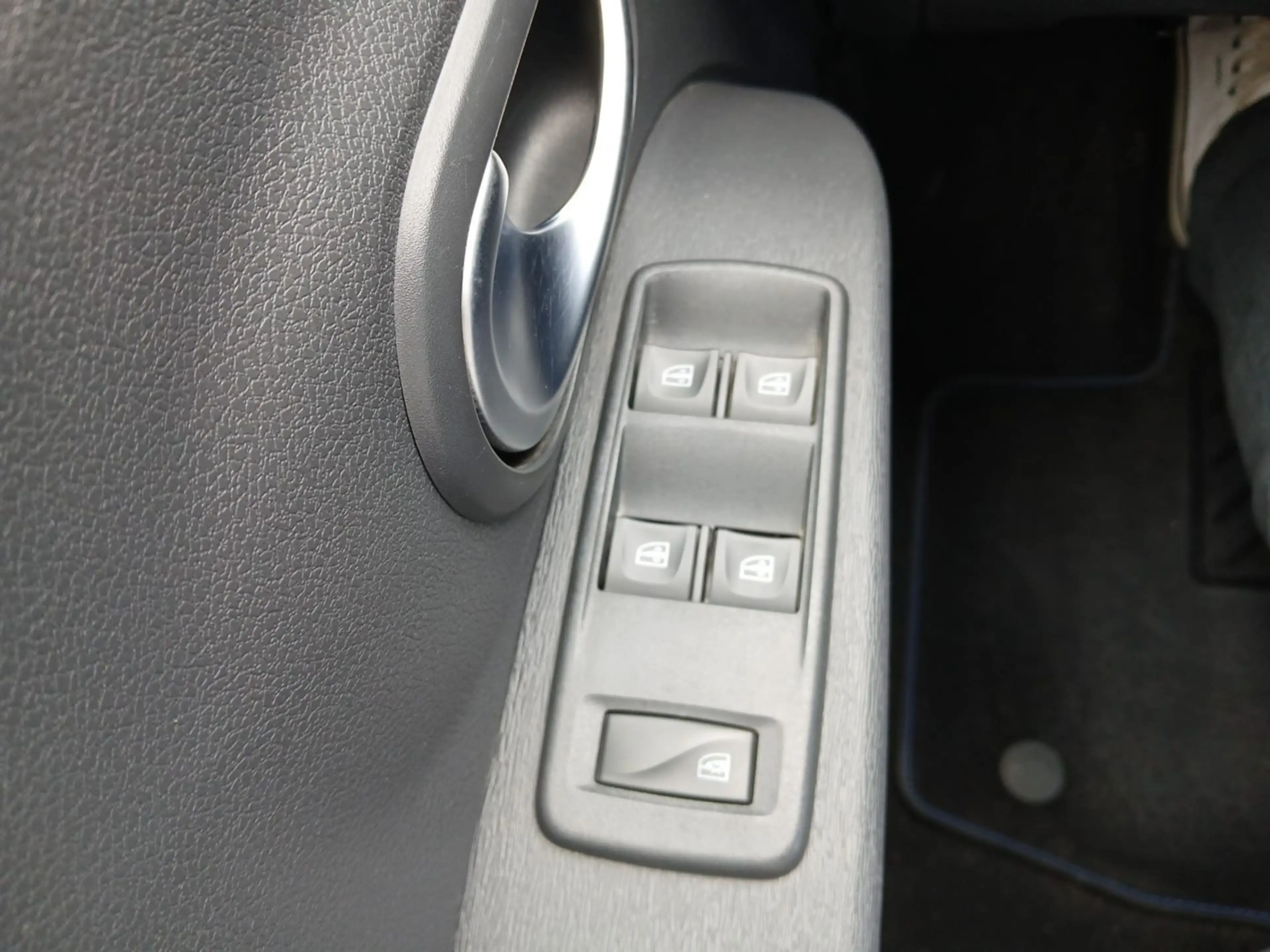 Dacia Lodgy LODGY Celebration 1,5 Blue dCi 115 — photo 14
