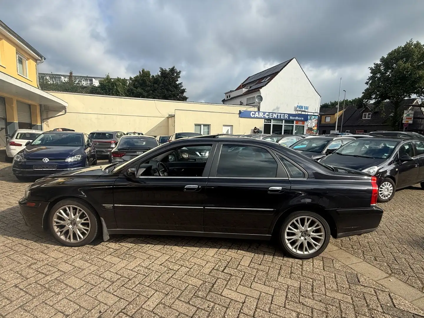 Volvo S80 Lim. D5 Kinetic*NAVI*SHZ*ESGD*** Negru - 2