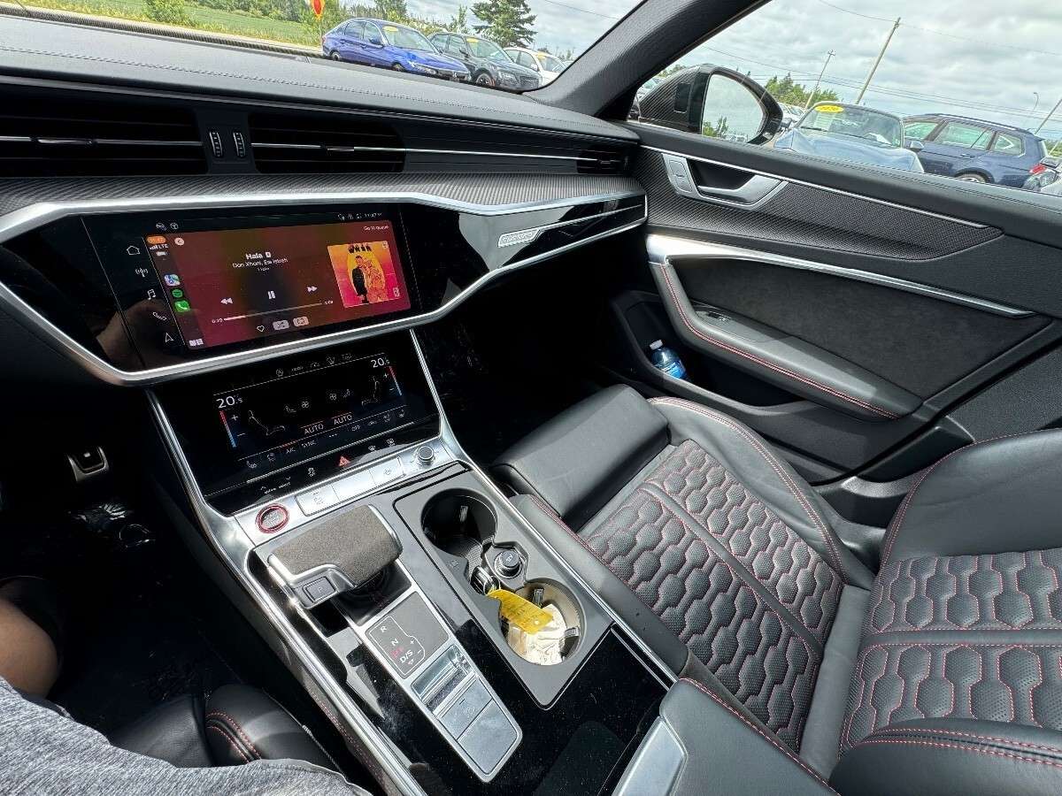 2021 Audi RS6 Avant 4.0 V8 Turbocharged thumb 21