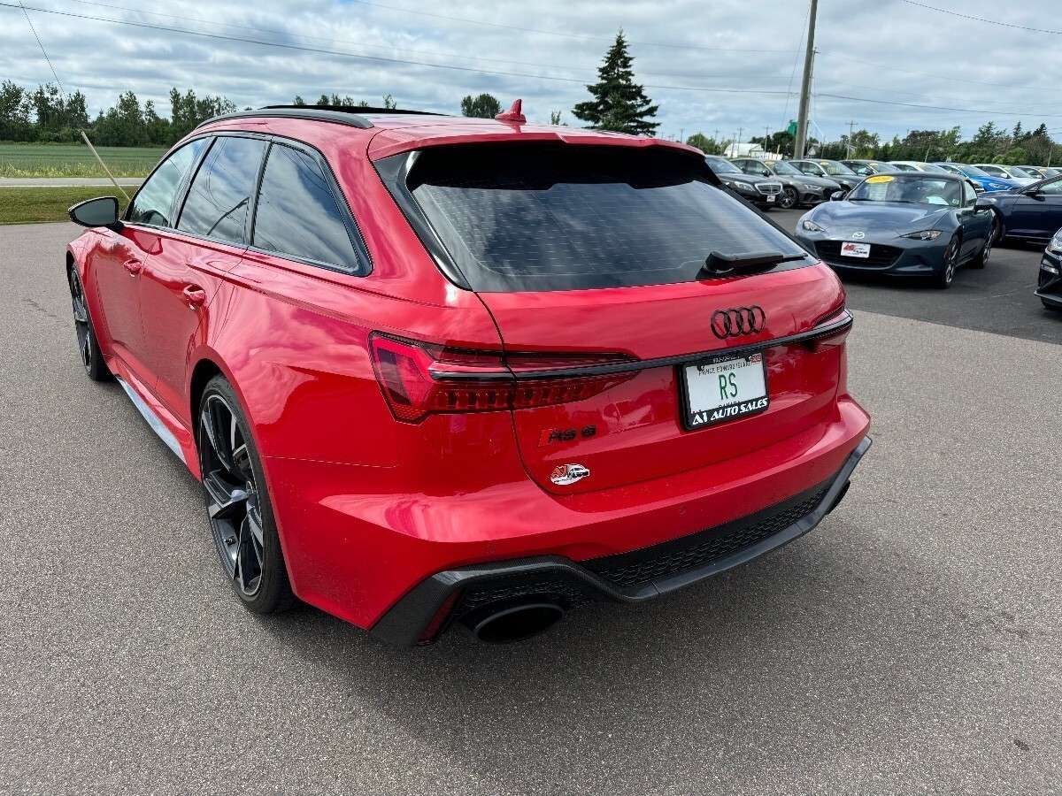 2021 Audi RS6 Avant 4.0 V8 Turbocharged alt 4