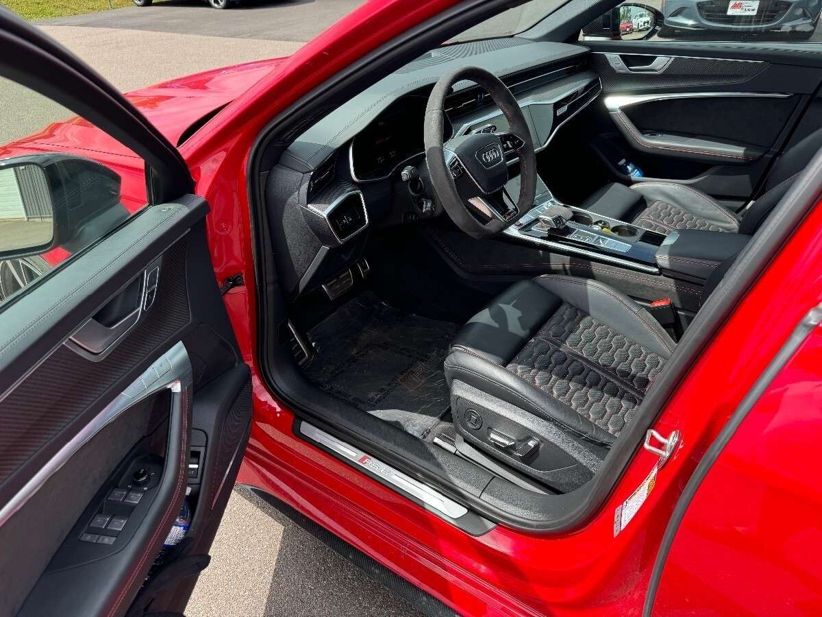 2021 Audi RS6 Avant 4.0 V8 Turbocharged thumb 18