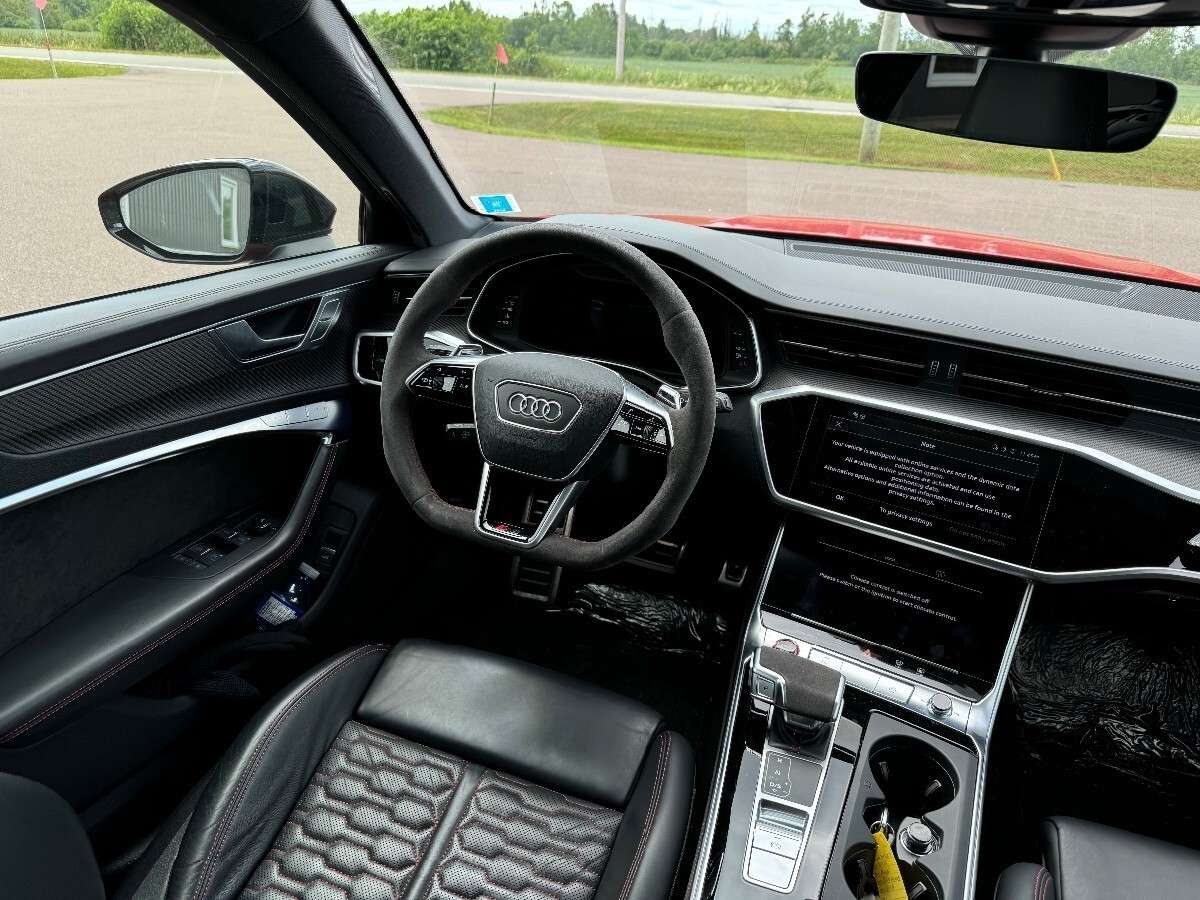 2021 Audi RS6 Avant 4.0 V8 Turbocharged thumb 15