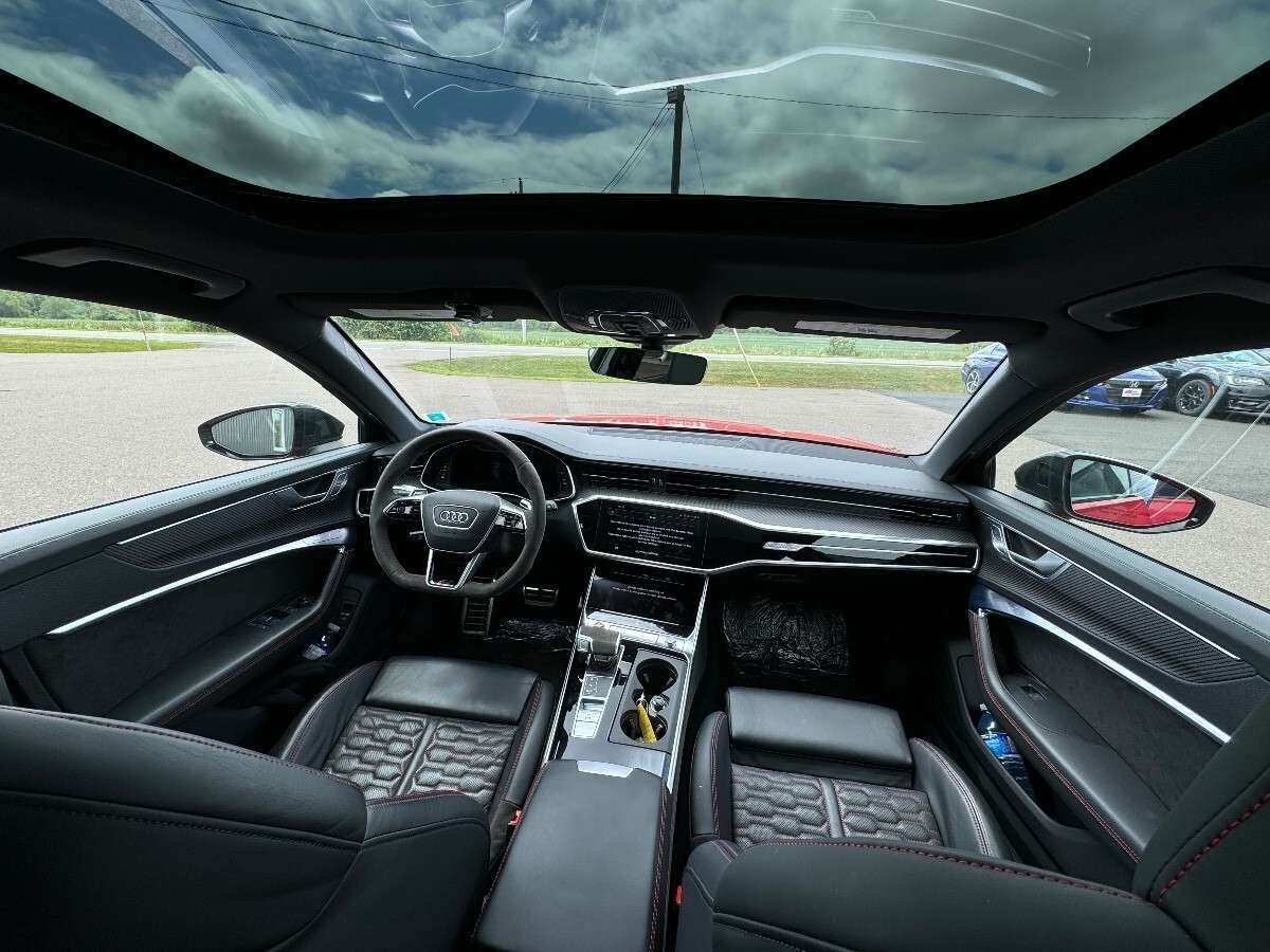 2021 Audi RS6 Avant 4.0 V8 Turbocharged thumb 12