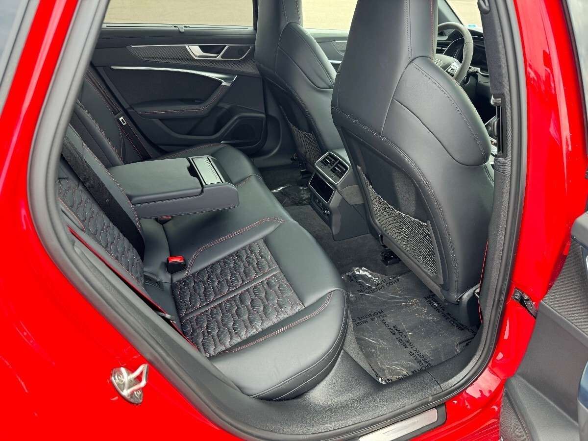 2021 Audi RS6 Avant 4.0 V8 Turbocharged thumb 13