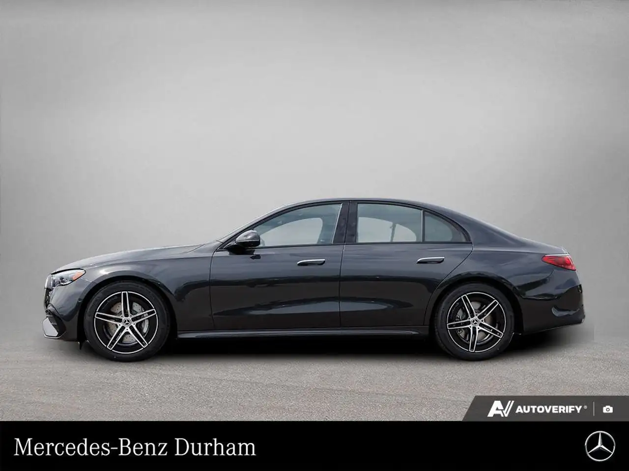 Mercedes-Benz E-Class fotografie Mercedes-Benz E-Class