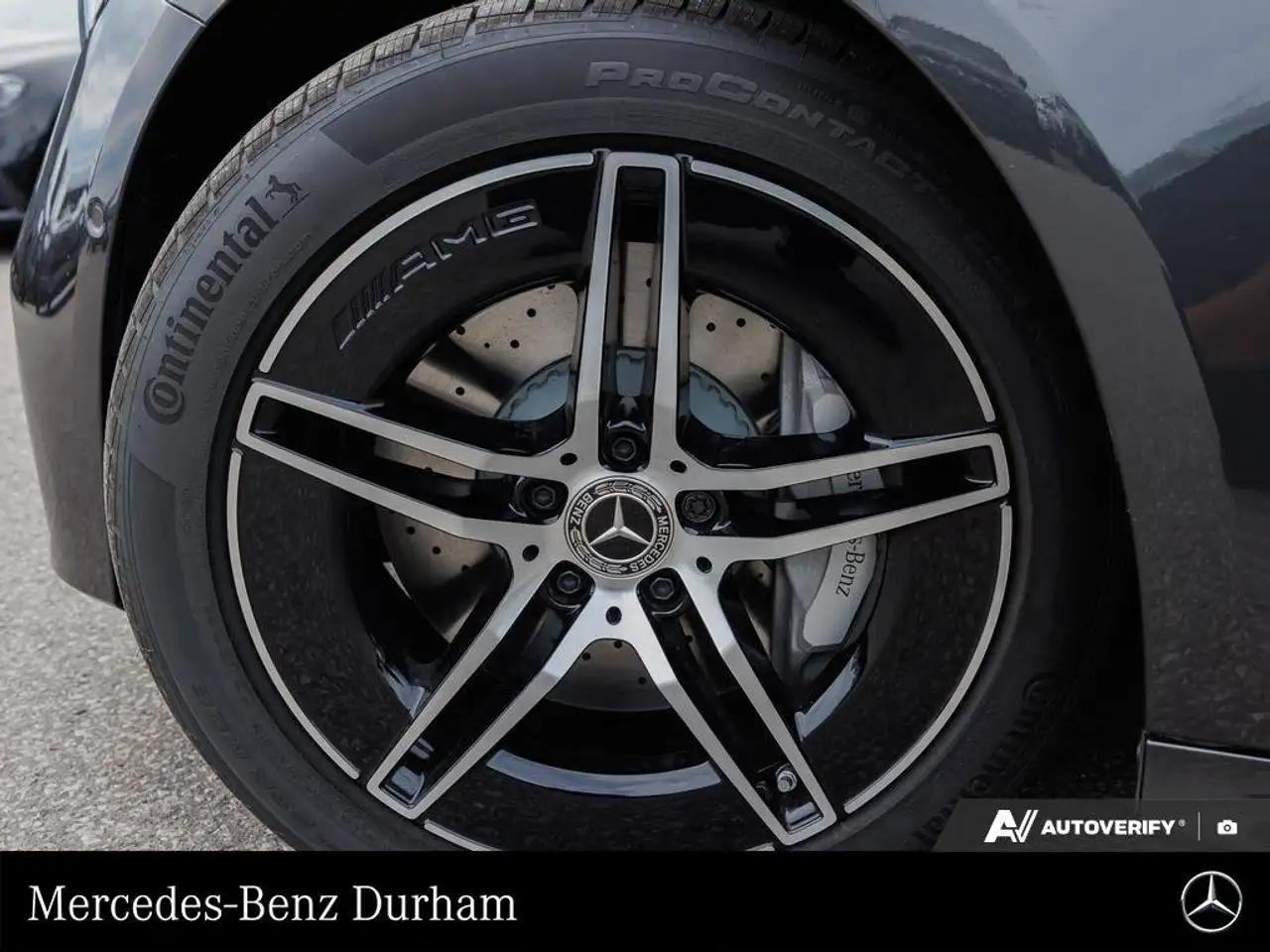 Mercedes-Benz E-Class fotografie Mercedes-Benz E-Class