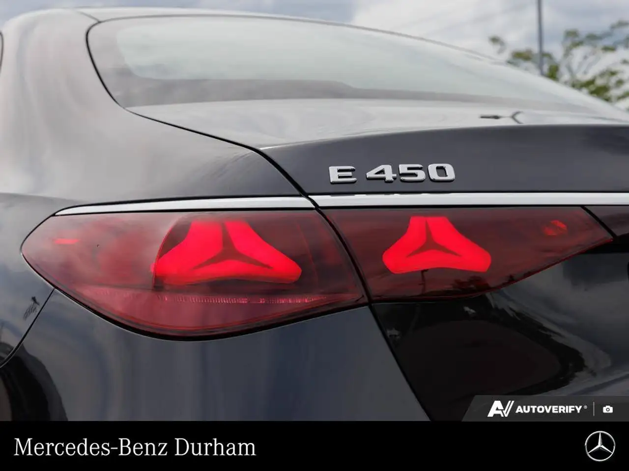 Mercedes-Benz E-Class fotografie Mercedes-Benz E-Class