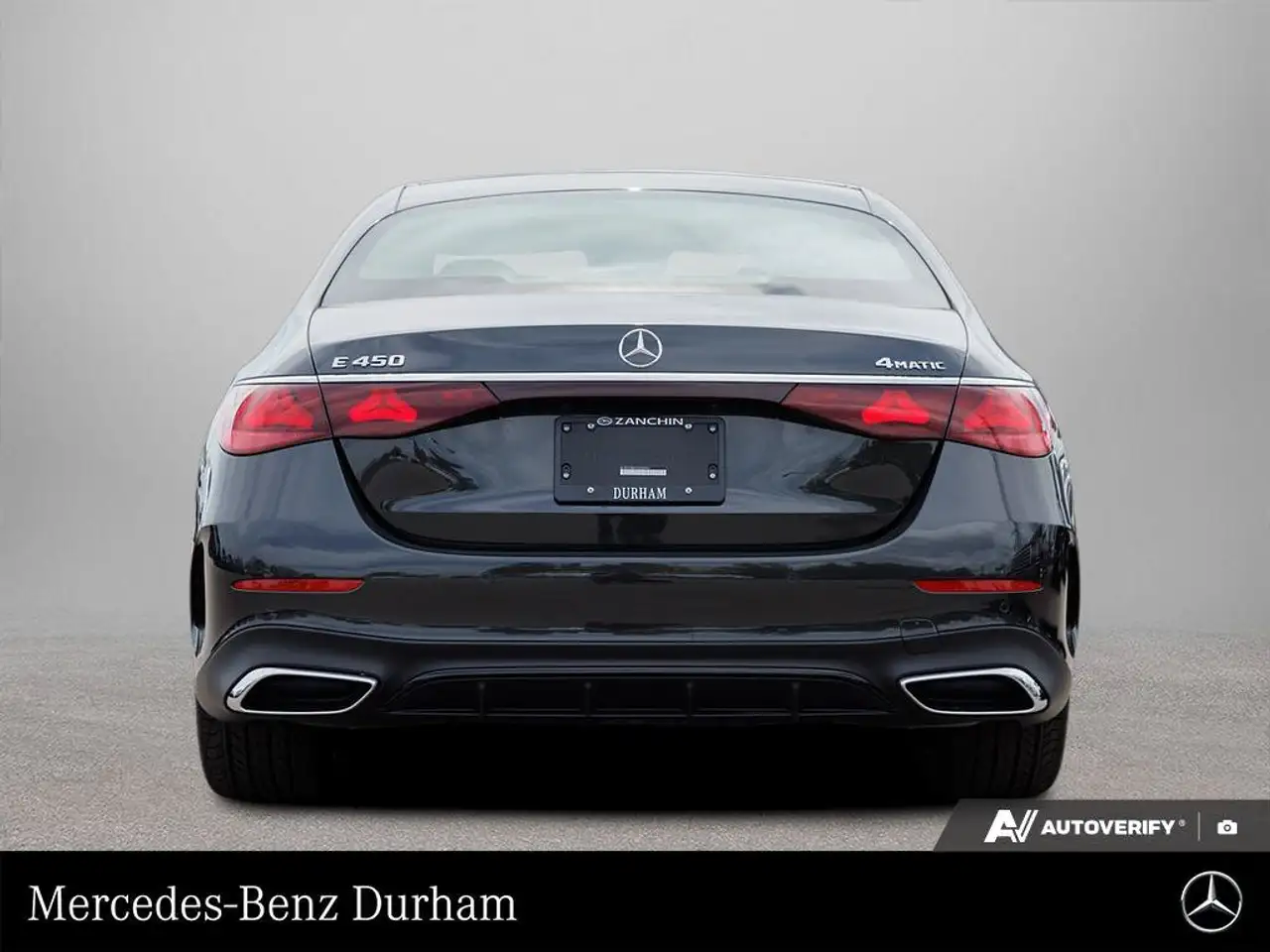 Mercedes-Benz E-Class fotografie Mercedes-Benz E-Class
