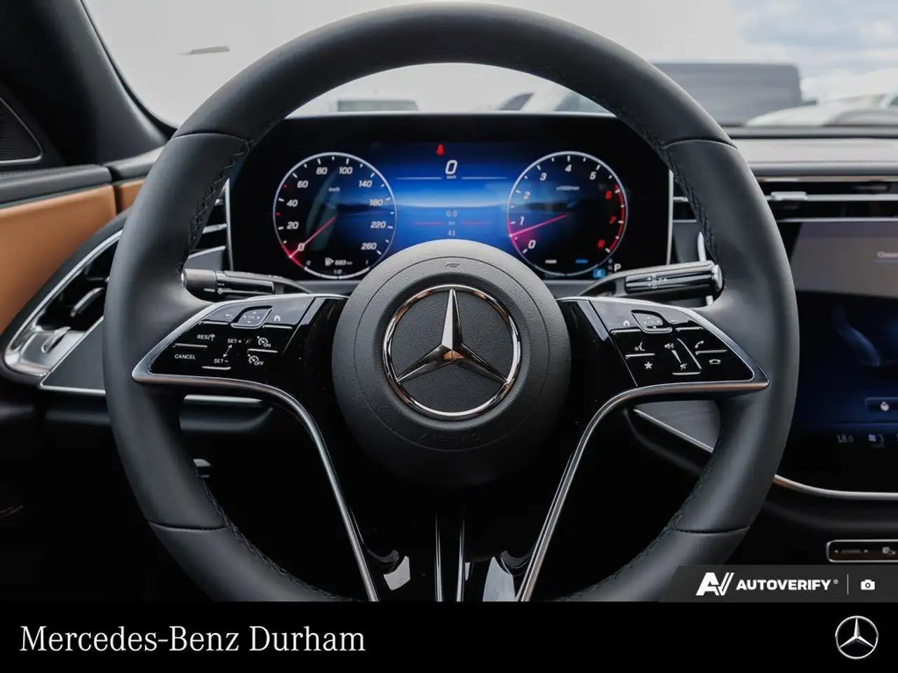 Mercedes-Benz E-Class fotografie Mercedes-Benz E-Class