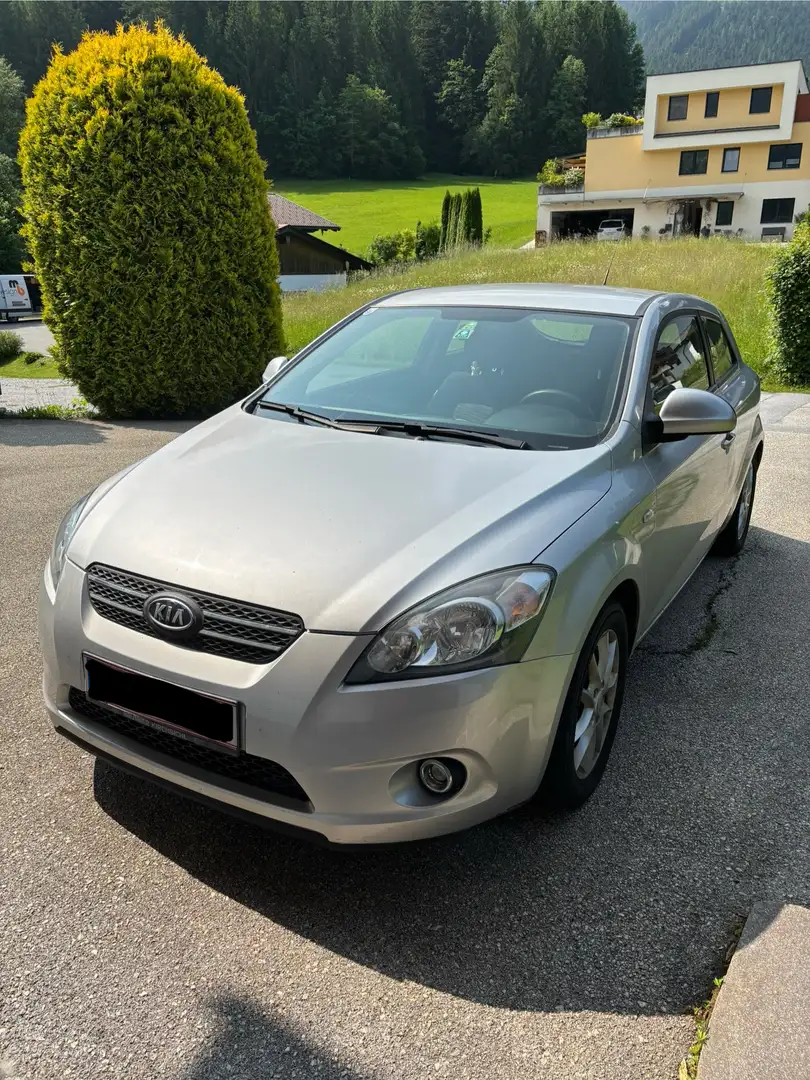 Kia Ceed / cee'd 1,6 CRDi Active - 1