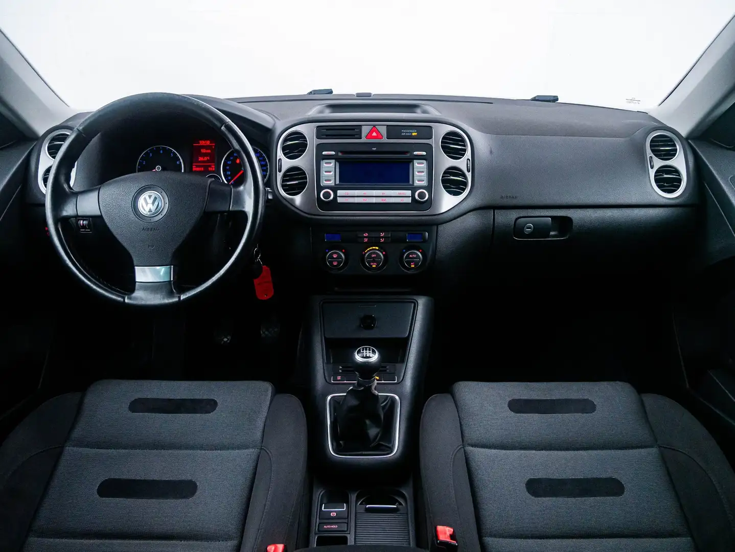 Volkswagen Tiguan 1.4 TSI Sport&Style 4Motion Clima|cruise! Zwart - 2