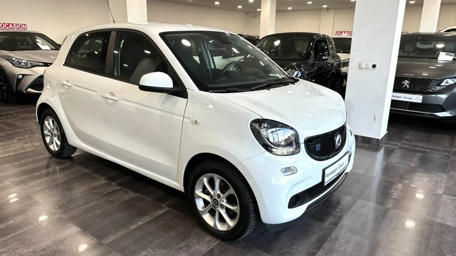 smart forFour EQ Blanco - 1
