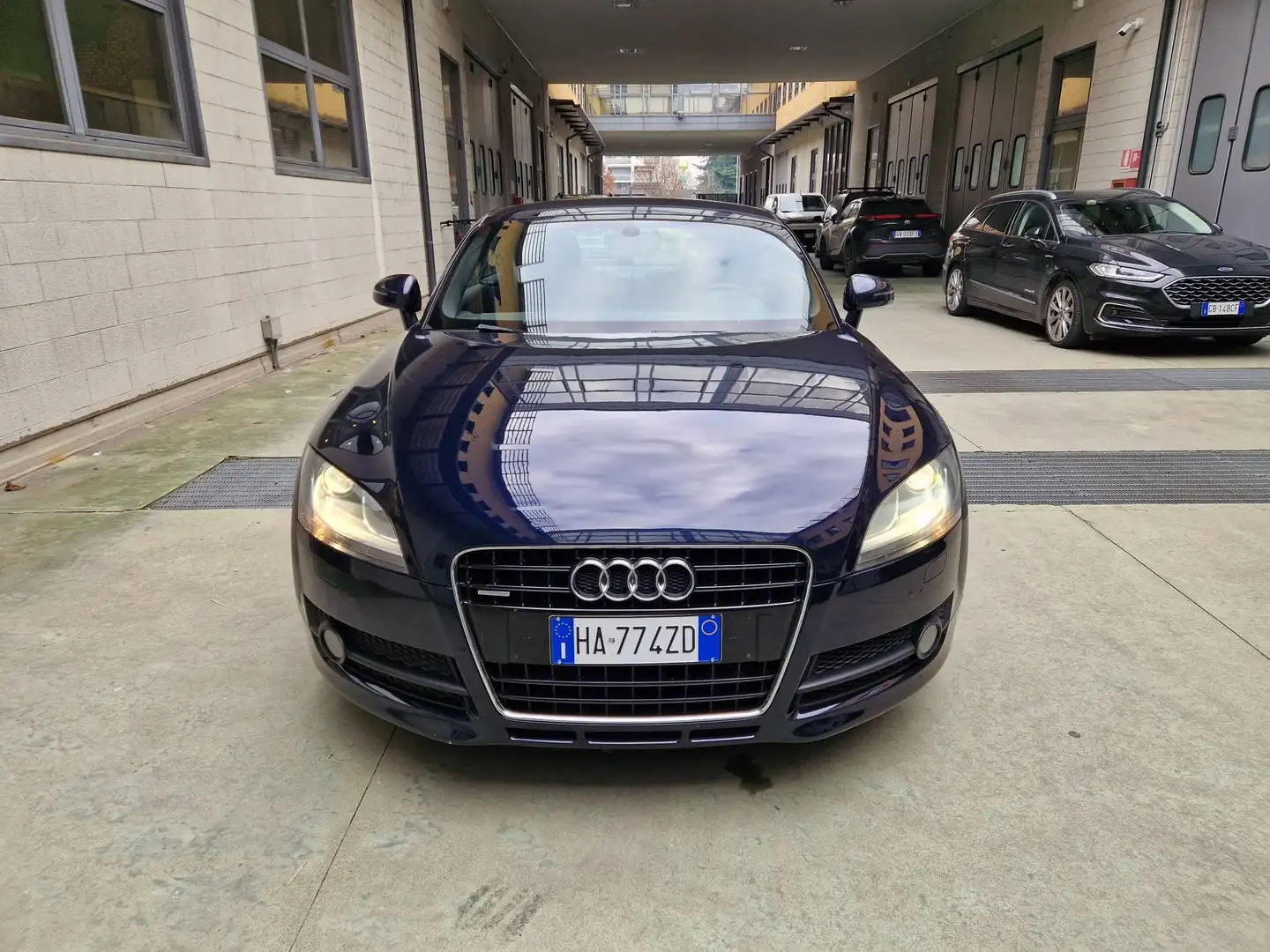 Audi TT Coupe 3.2 V6 quattro - 2