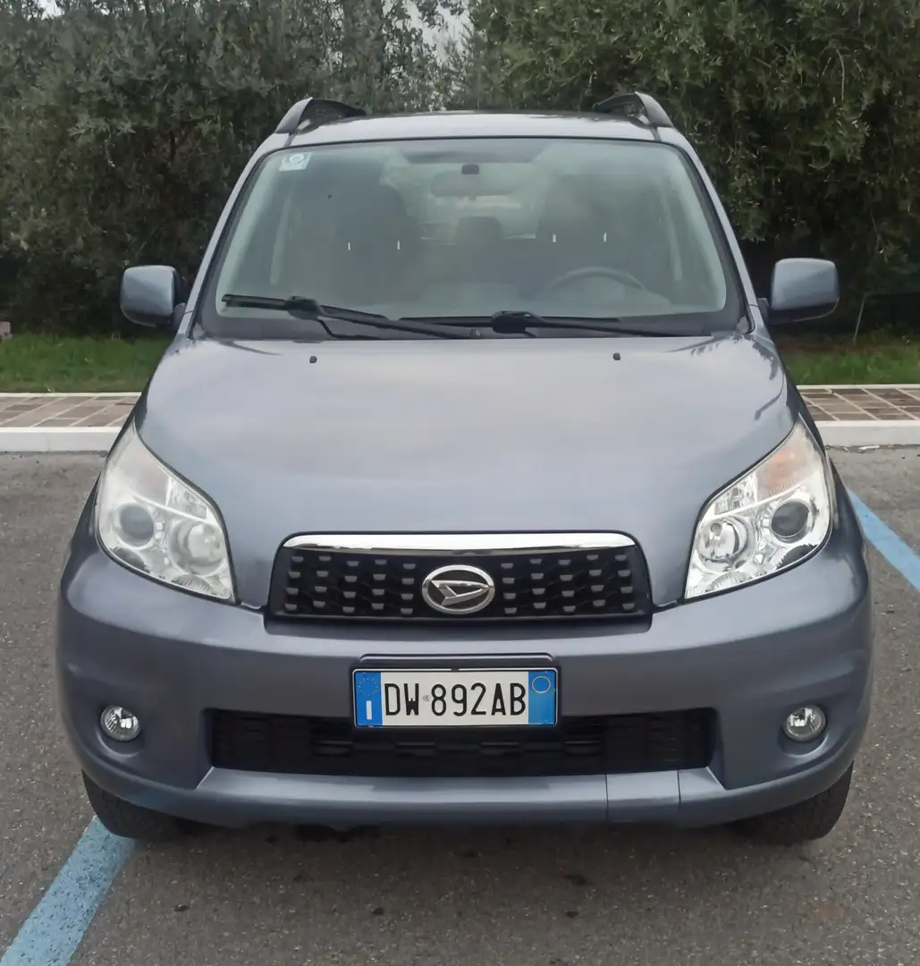Daihatsu Terios Terios 1.5 SXA greenpowered auto Grau - 1