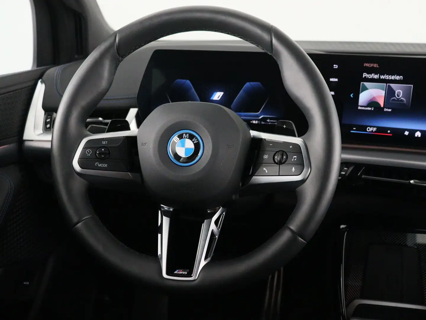 BMW 230 2-serie Active Tourer 230e xDrive M Sport Grijs - 2
