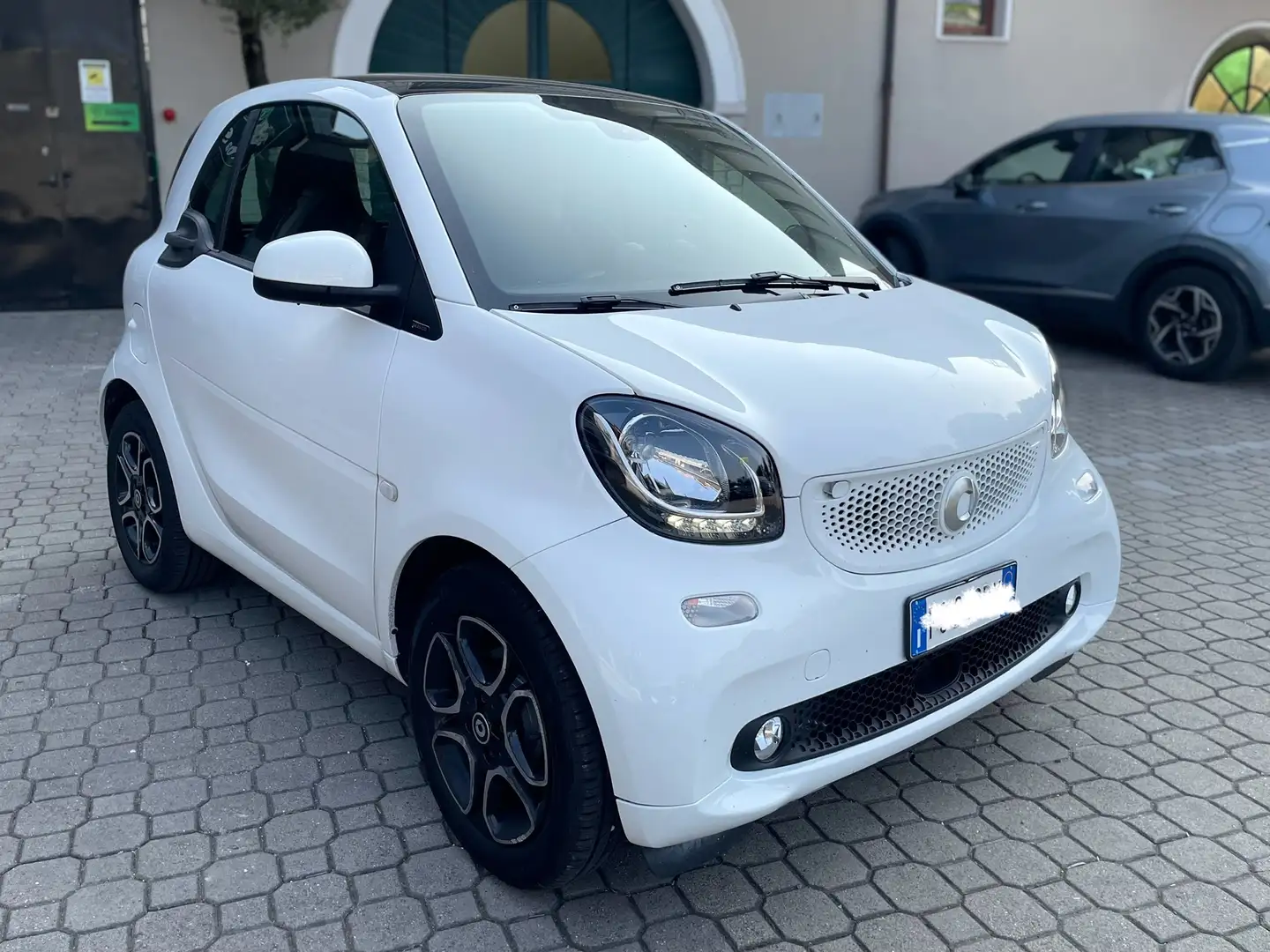 smart forTwo Fortwo III 2015 1.0 Passion 71cv twinamic my18 Bianco - 1