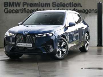 xDrive40 Sport | TOWB | Drive PRO