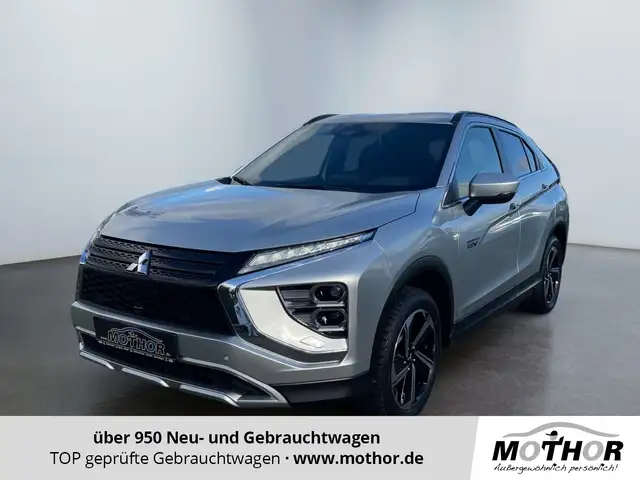 Mitsubishi Eclipse Cross Plus 2,4l PHEV TEMP PDC KAM LED