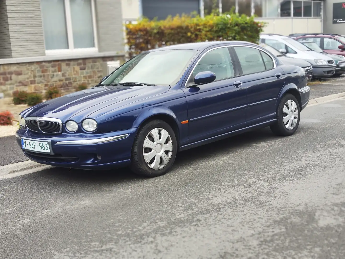 Jaguar X-Type 2.0i V6 automatique contrôle technique ok - 1