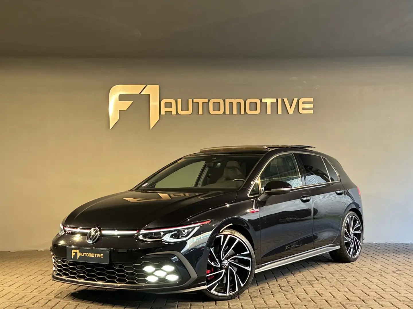 Volkswagen Golf GTI 2.0 TSI Pano|H/K|Keyless|IQ|Mistlampen Noir - 1