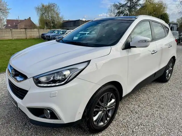 Hyundai iX35 iX35 1.6i 2WD Executive*TOIT OUVRANT*CUIR*GPS*CAMERA*AIRCO*1ER PROP+CARNET*XENON*