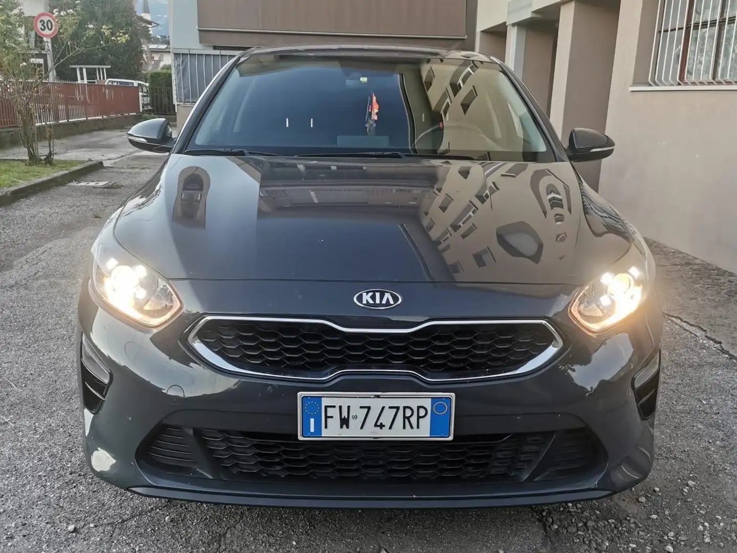 Kia Ceed / cee'd Ceed III 2019 1.6 crdi Business Class 115cv dct Grigio - 1