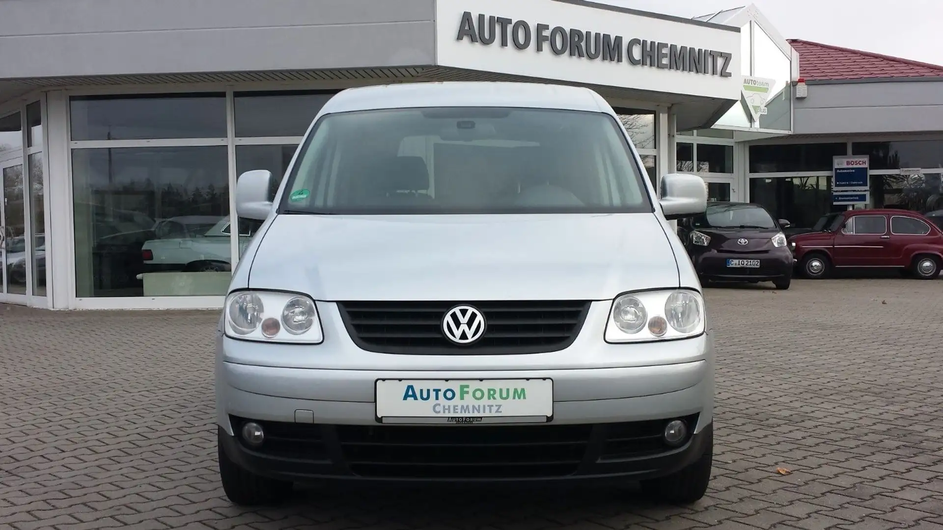 Volkswagen Caddy Maxi TDI  Life Klima  TÜV NEU ! Silber - 1