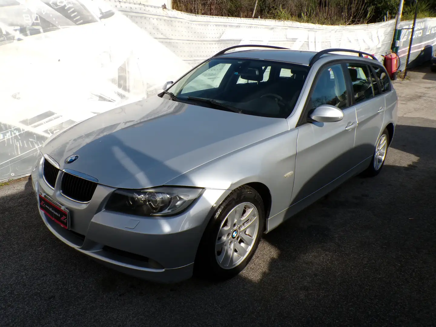 BMW 320 320d Touring ..QUALSIASI PROVA.. Argent - 2