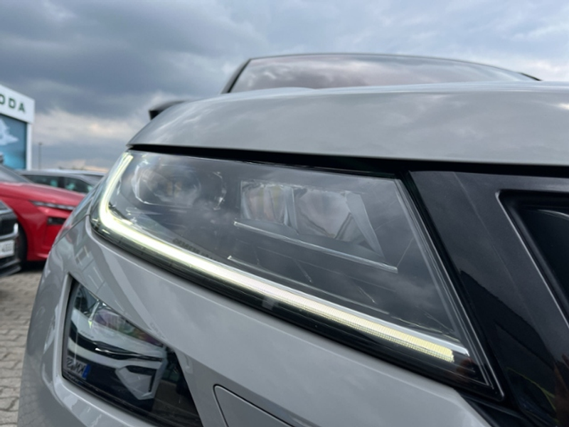 Skoda Kodiaq SPORTLINE 1.5TSI DSG AHK ACC NAVI LED — photo 7