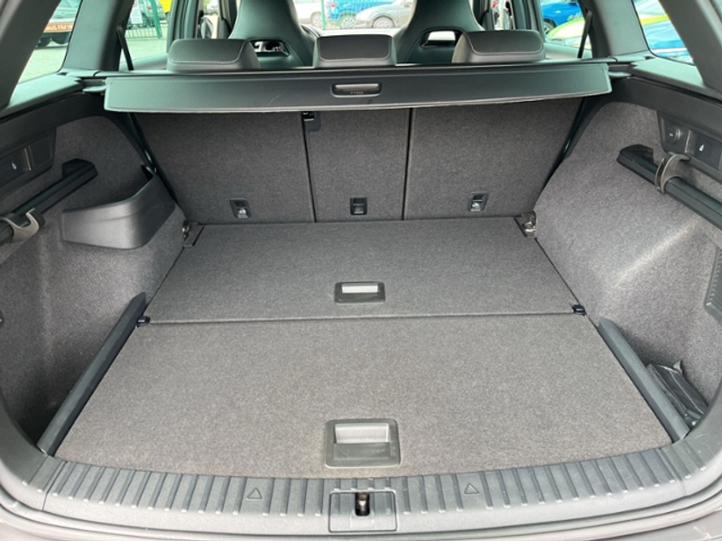 Skoda Kodiaq SPORTLINE 1.5TSI DSG AHK ACC NAVI LED — photo 10