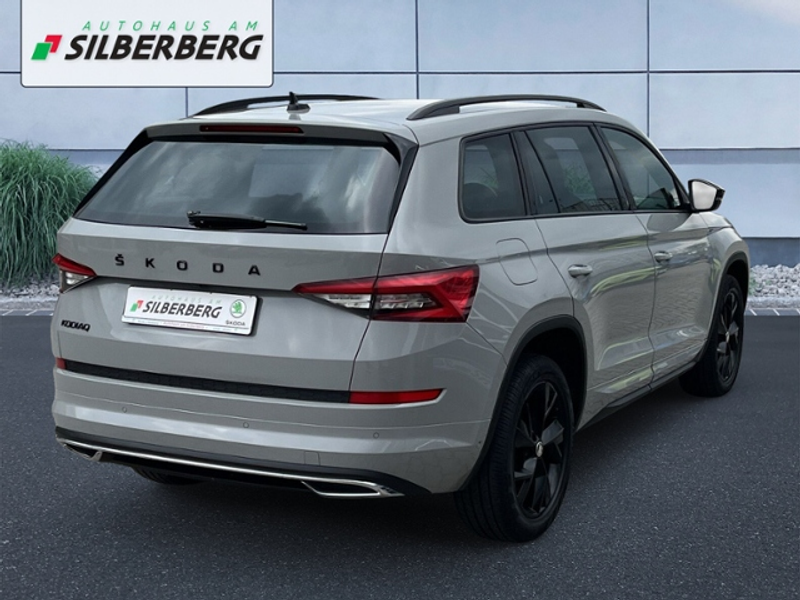 Skoda Kodiaq SPORTLINE 1.5TSI DSG AHK ACC NAVI LED — photo 4
