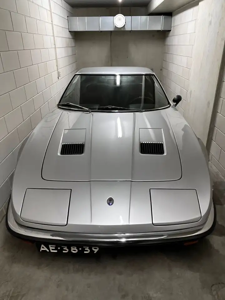 Maserati Indy 4200, foto 2