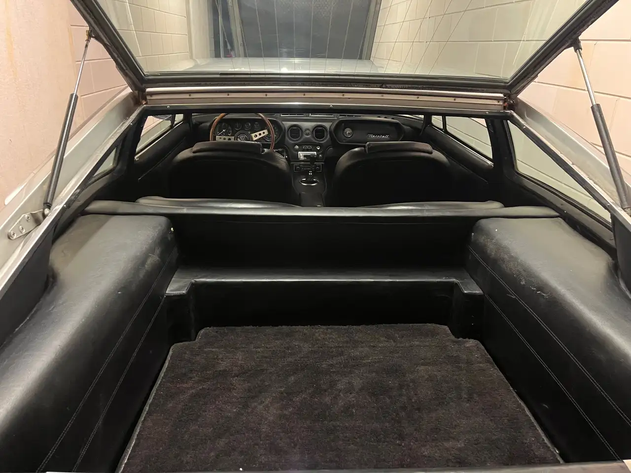 Maserati Indy 4200, foto 9