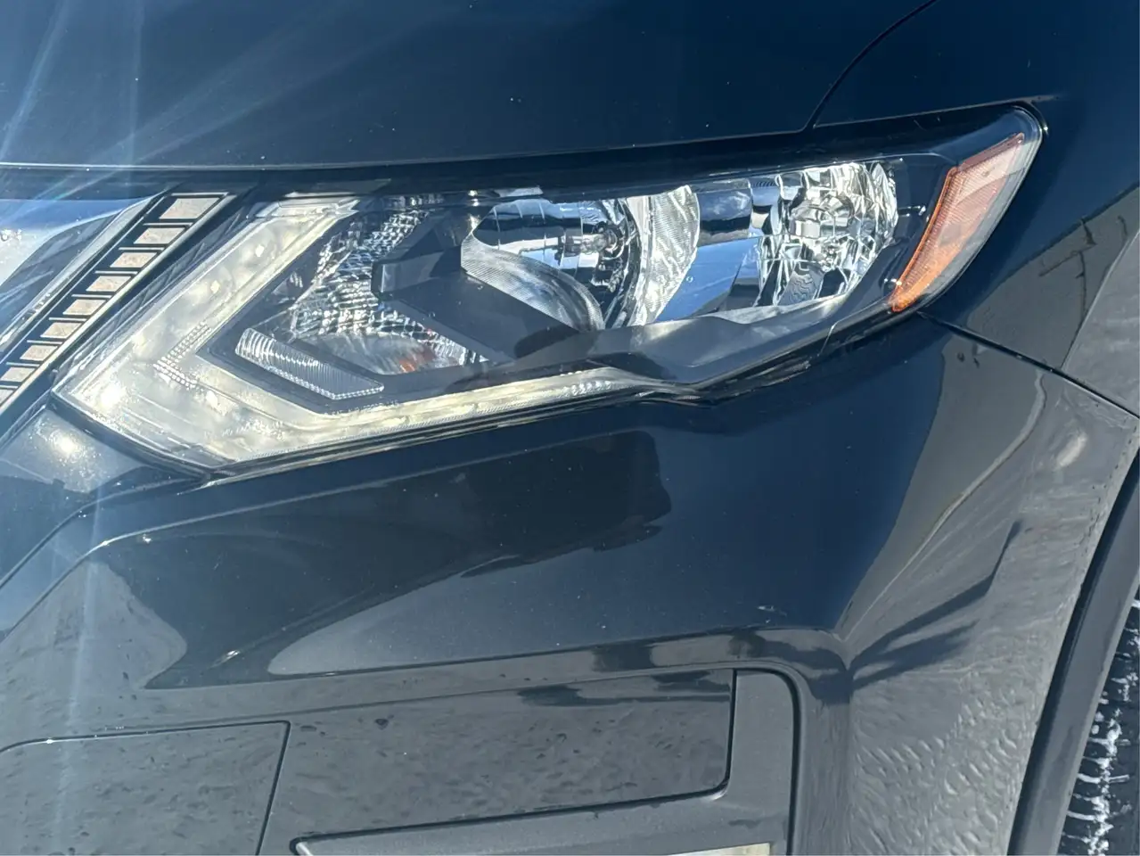 Nissan Rogue снимка Nissan Rogue