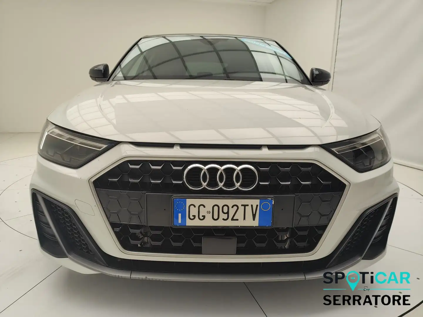 Audi A1 II Citycarver 30 1.0 tfsi Identity Contrast 116cv Bianco - 2
