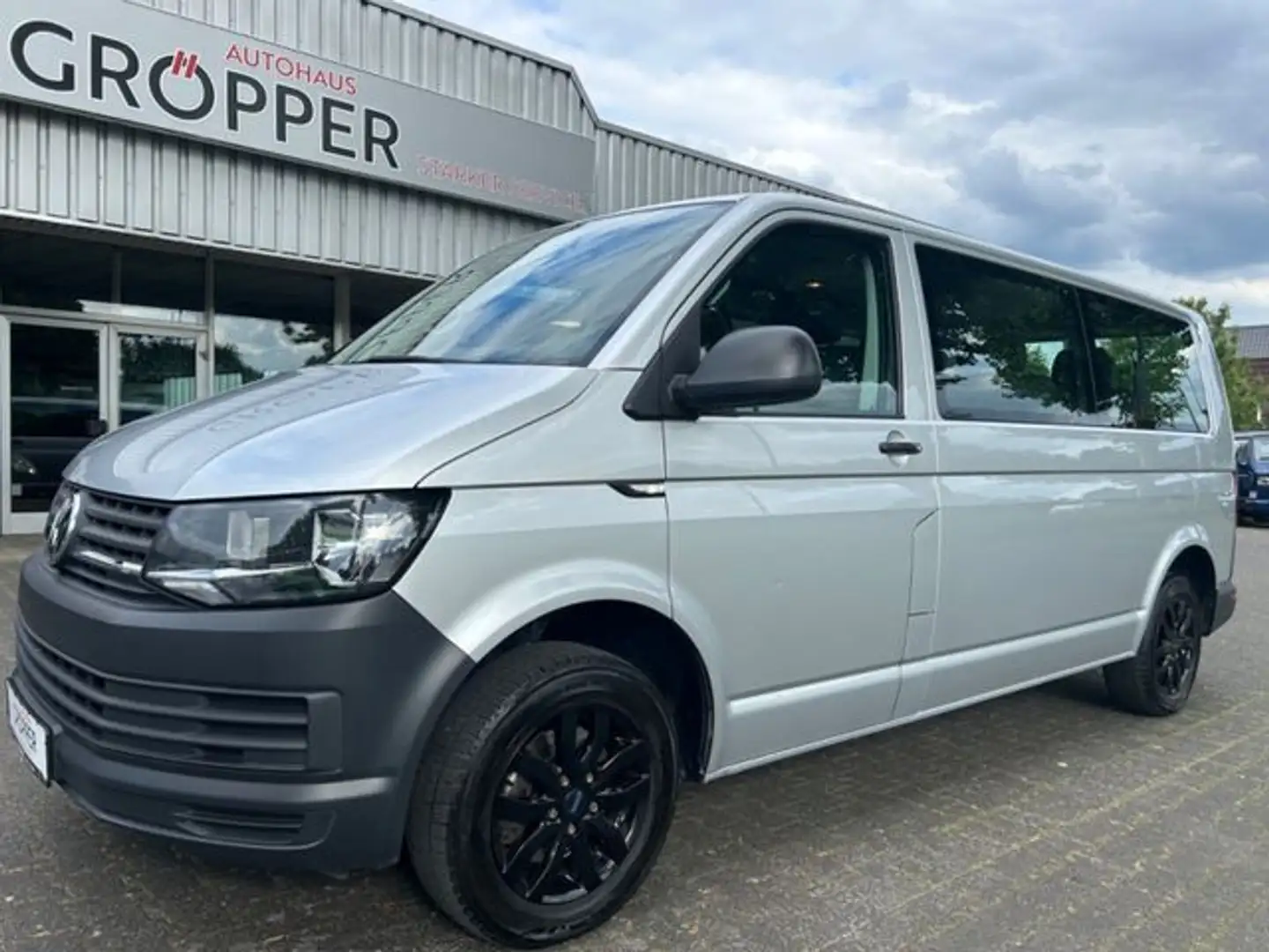 Volkswagen T6 Transporter T6 Kombi LANG/9-Sitze/AHK/Stan... Silber - 1