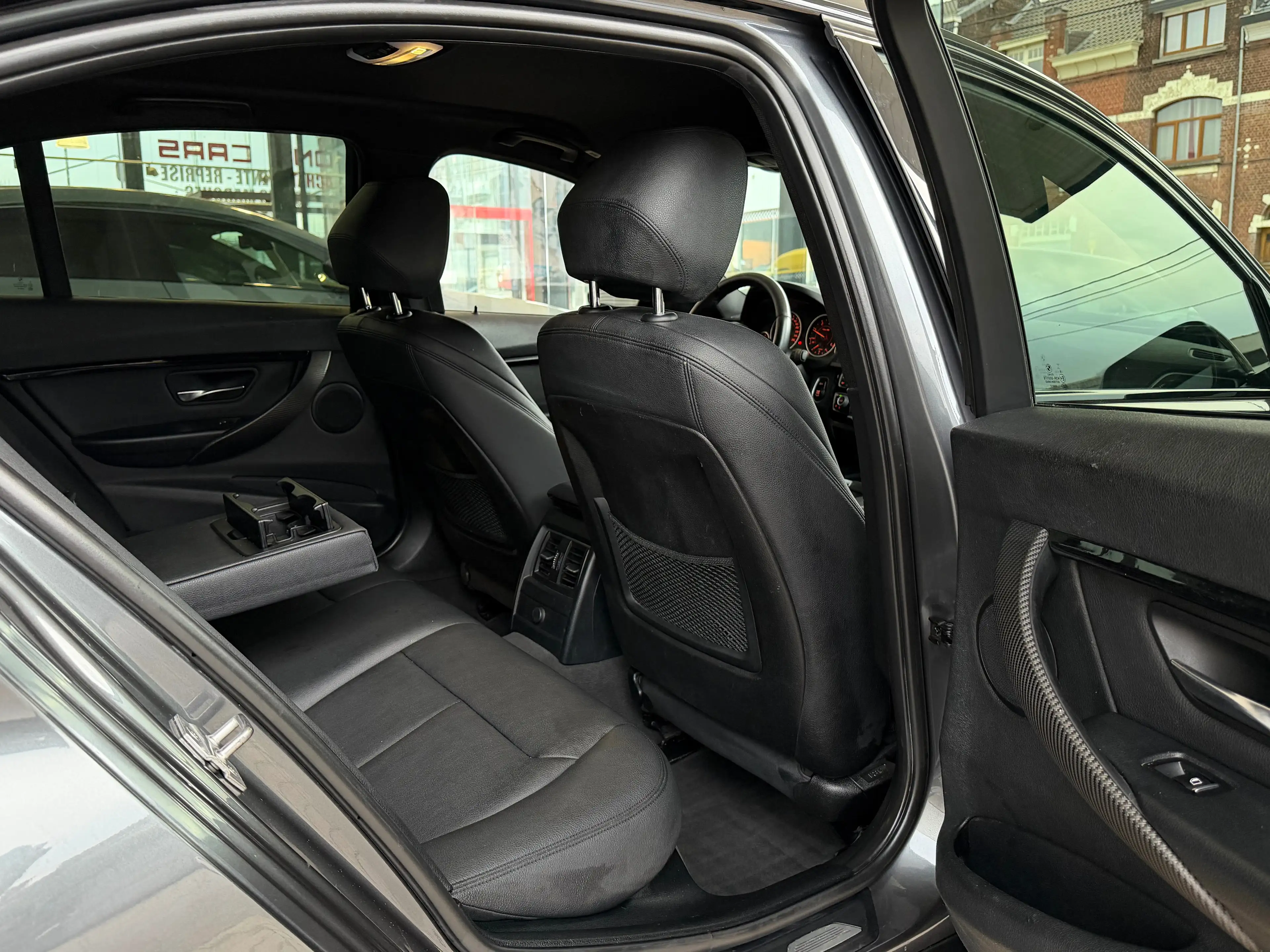 BMW 316 d "PACK-M Performance" BIXENON-CUIR-GPS-CLIM-JA19P-GAR 1AN — photo 11